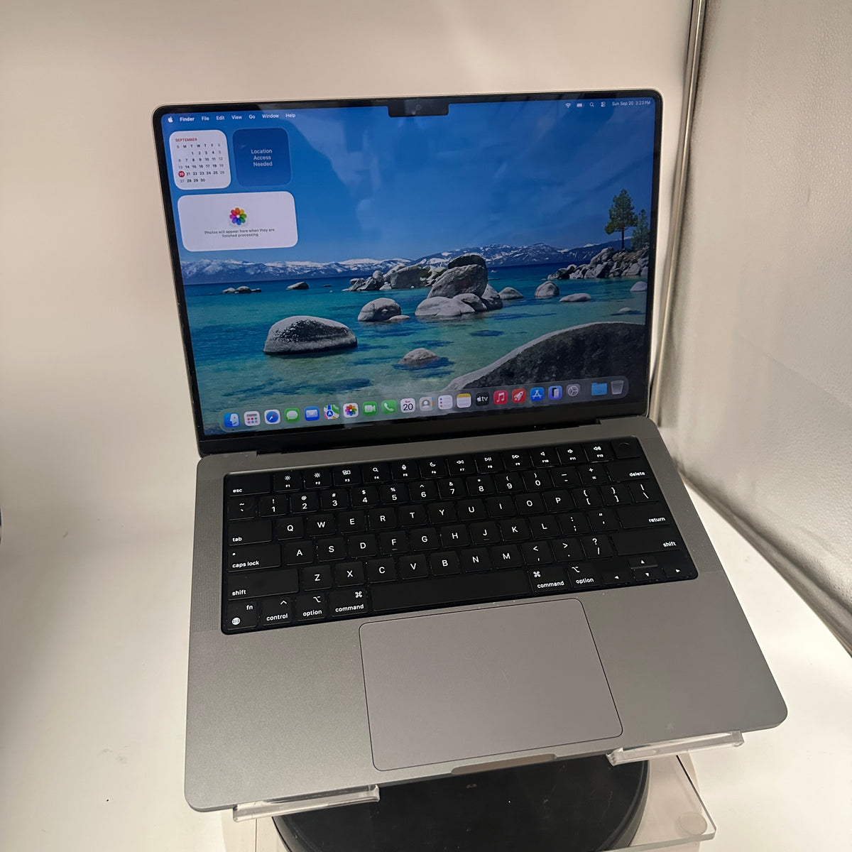 Apple MacBook Pro 14" A2442 2021 M1 Pro 16GB 500GB READ
