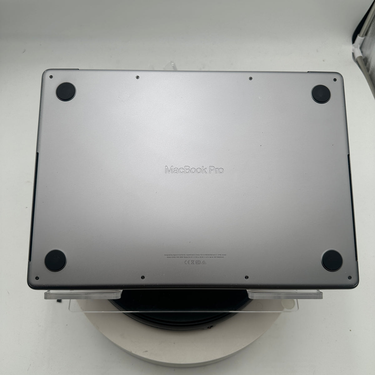 Apple MacBook Pro 14" A2442 2021 M1 Pro 16GB 500GB READ