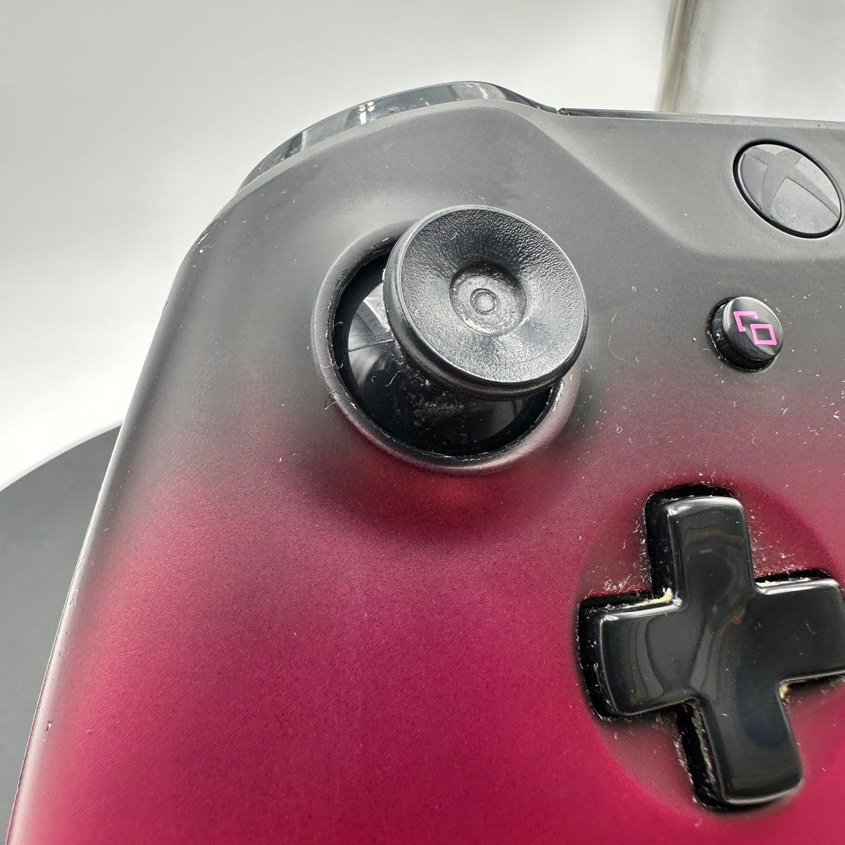 Microsoft Xbox One Wireless Controller Model 1708 READ