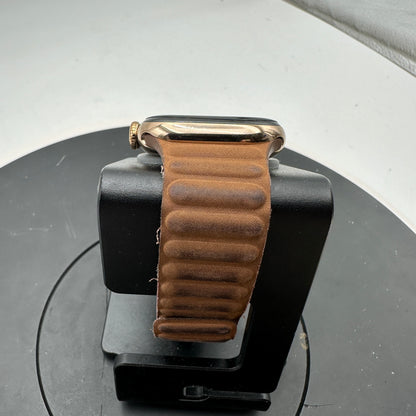 Apple Watch Series 11 42mm Cellular Gold Titanium MINTY