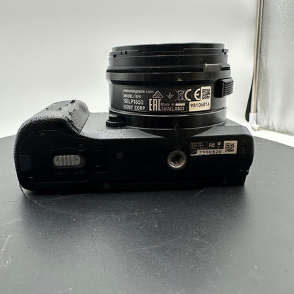 Sony A5100 Digital Camera READ
