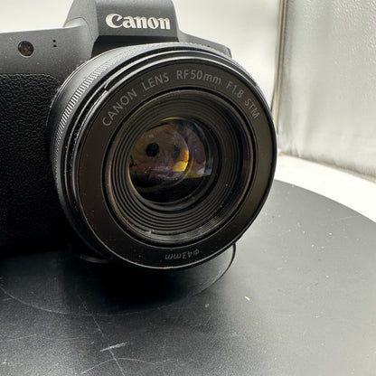 Canon EOS R Digital Camera READ