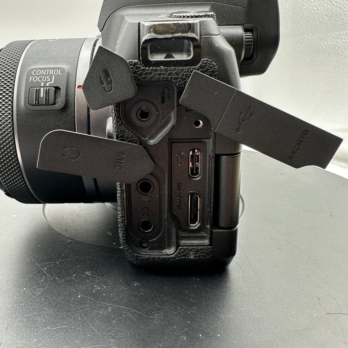 Canon EOS R Digital Camera READ