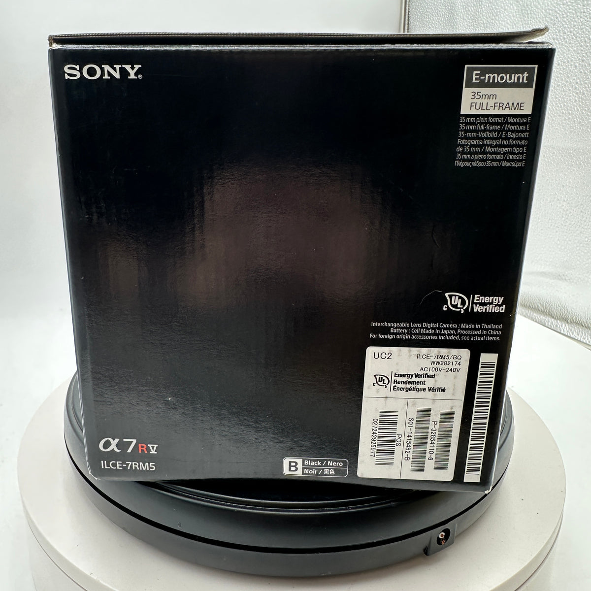 Sony A7R V Digital Camera READ MINTY