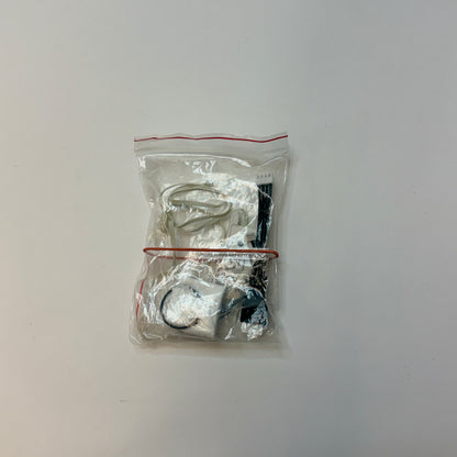 Yuneec Typhoon Q500 4K Quadrocopter Drone Kit with Controller & Accessories