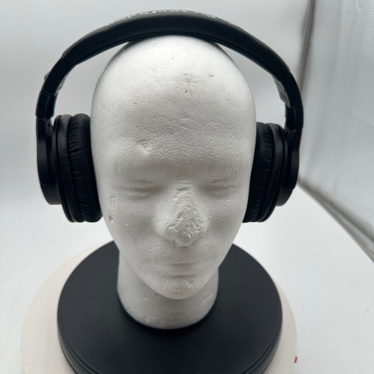 Audio-Technica ATH-M40x 2014 Wired Headphones