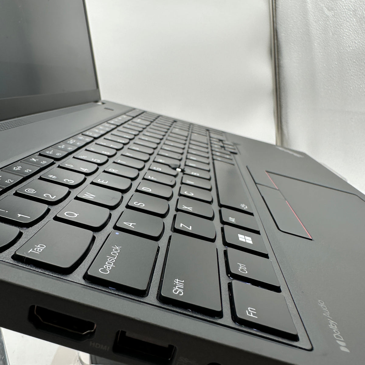 Lenovo ThinkPad T16 Gen 2 15-inch Core i5 Laptop 16GB RAM 500GB READ