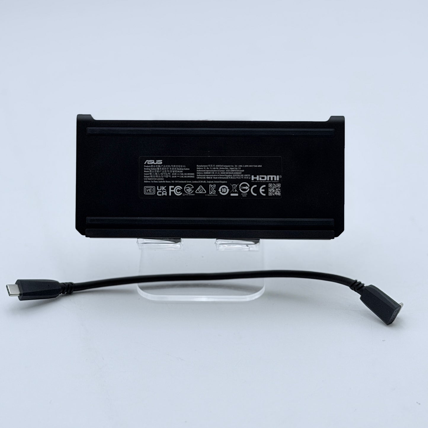 ROG ASUS Bulwark 7-in-1 Charging Dock