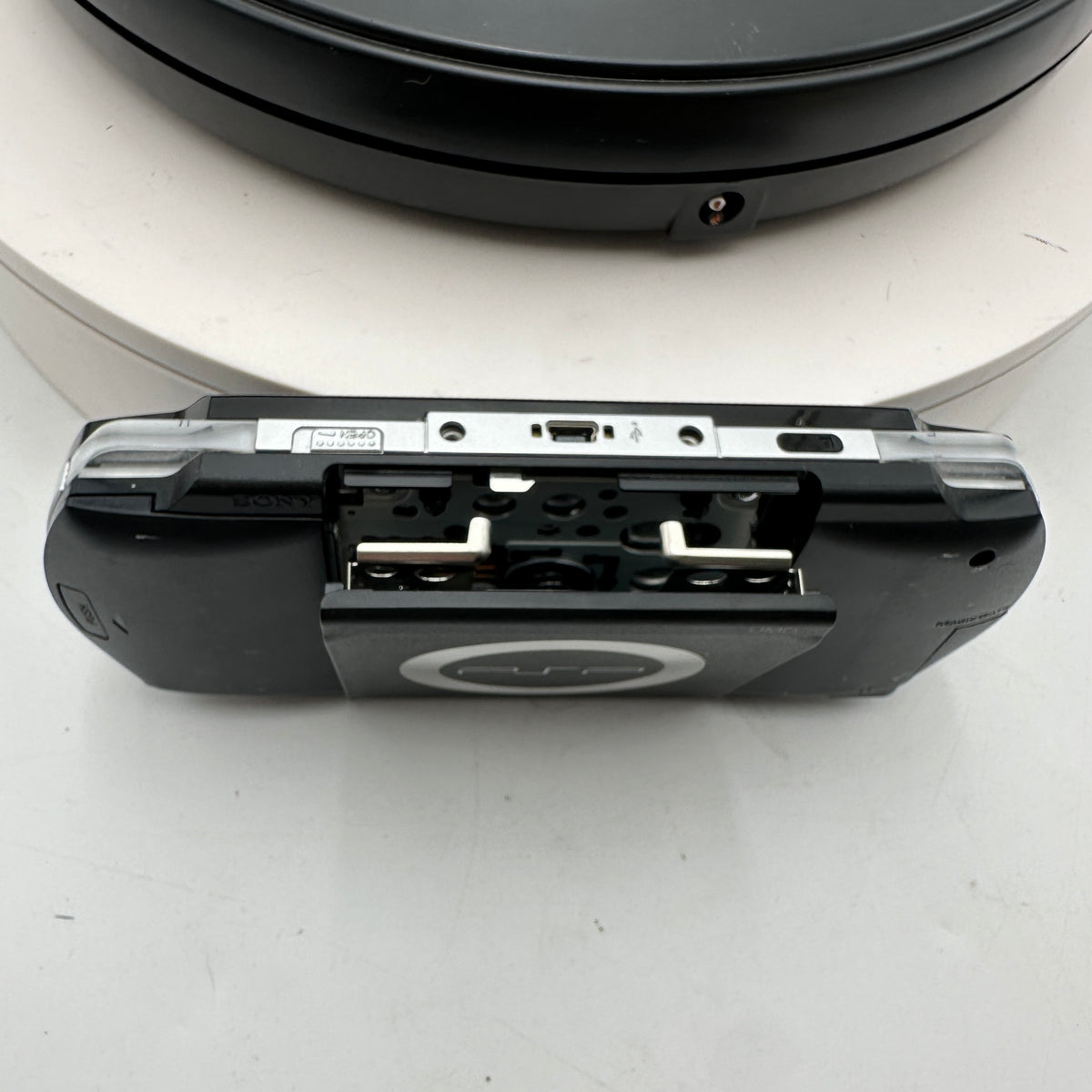 Sony PSP (PSP-1001) Black Video Game System READ