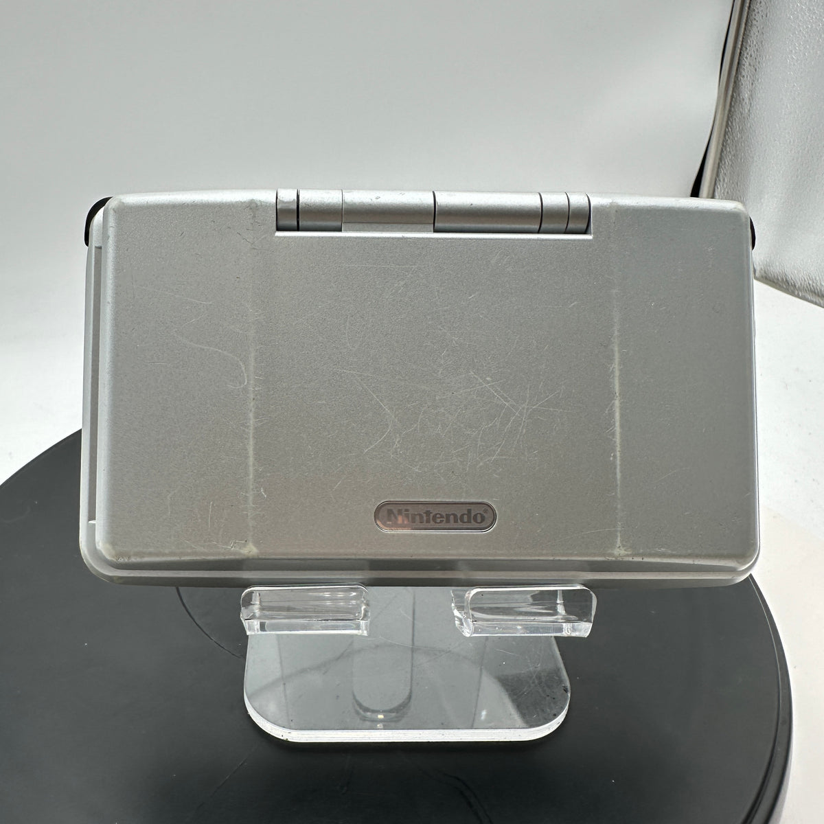 Nintendo DS Original (NTR-001) 2004 Video Game System READ