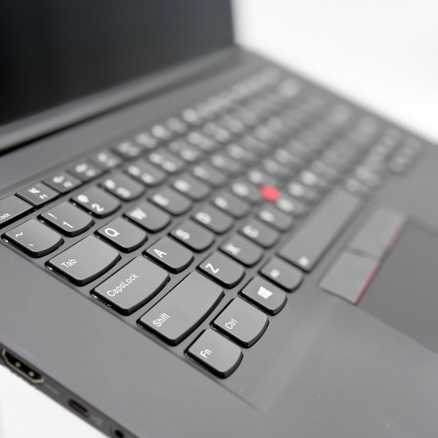 Lenovo Thinkpad X1 Extreme Gen 1 1TB i7 32GB GTX 1050-Ti