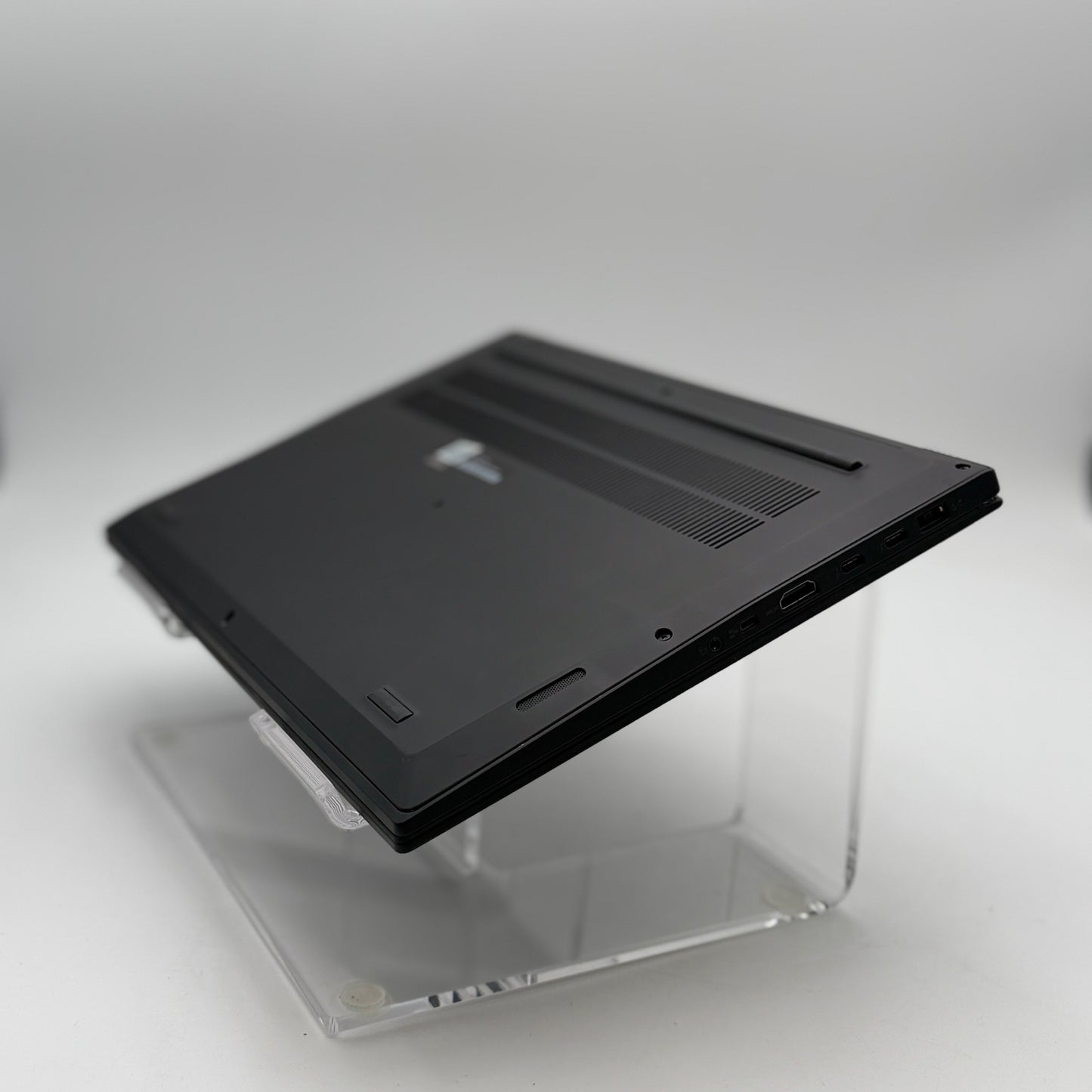 Lenovo Thinkpad X1 Extreme Gen 1 1TB i7 32GB GTX 1050-Ti