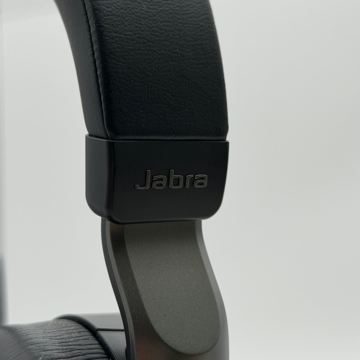 Jabra Evolve2 85 Wireless Headset HSC120W