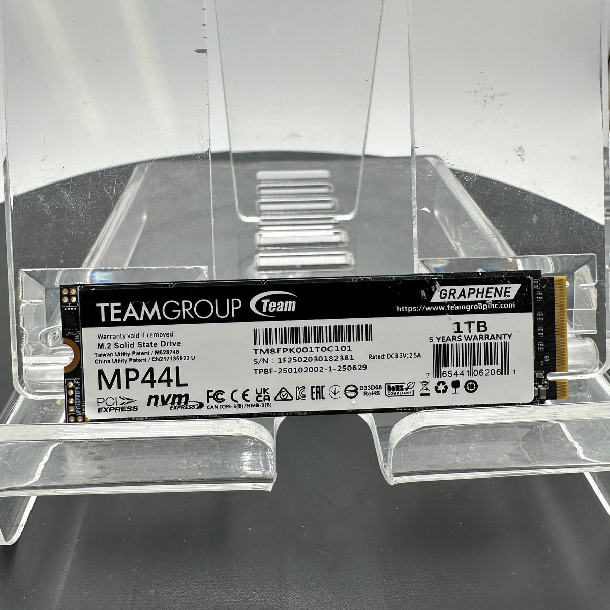 TeamGroup Graphene 1TB SSD READ