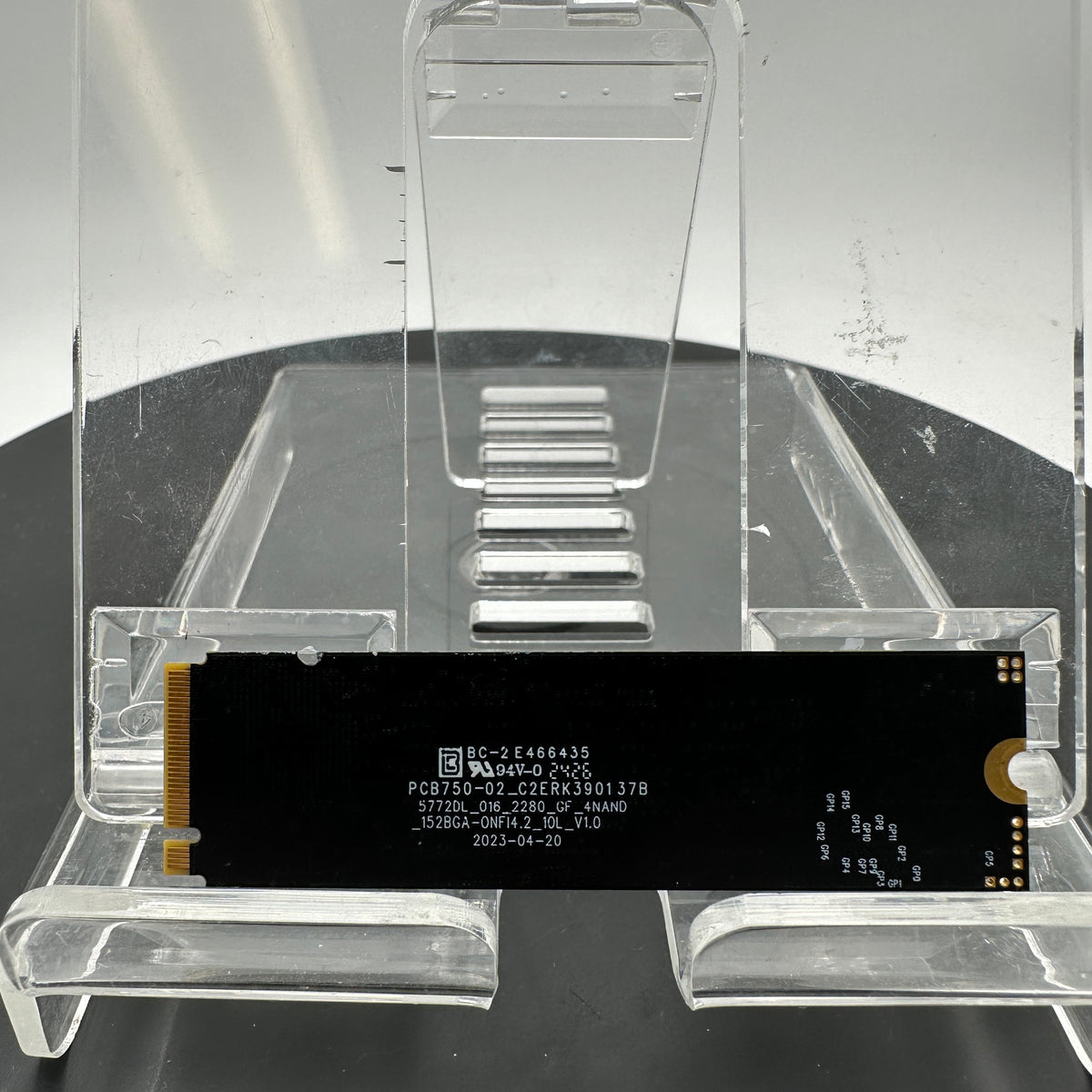 TeamGroup Graphene 1TB SSD READ