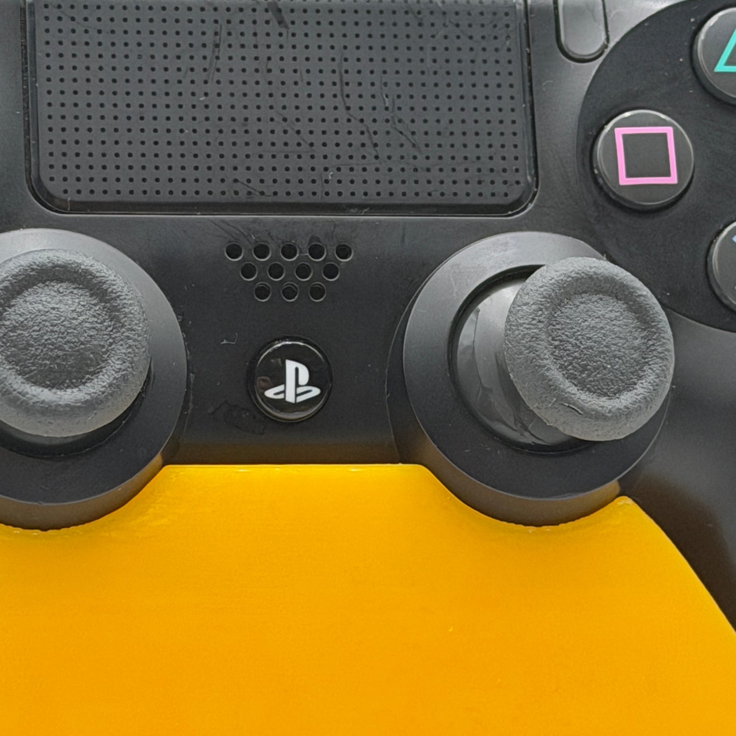 Sony PS4 CUH-ZCT2U Video Game Controller - READ