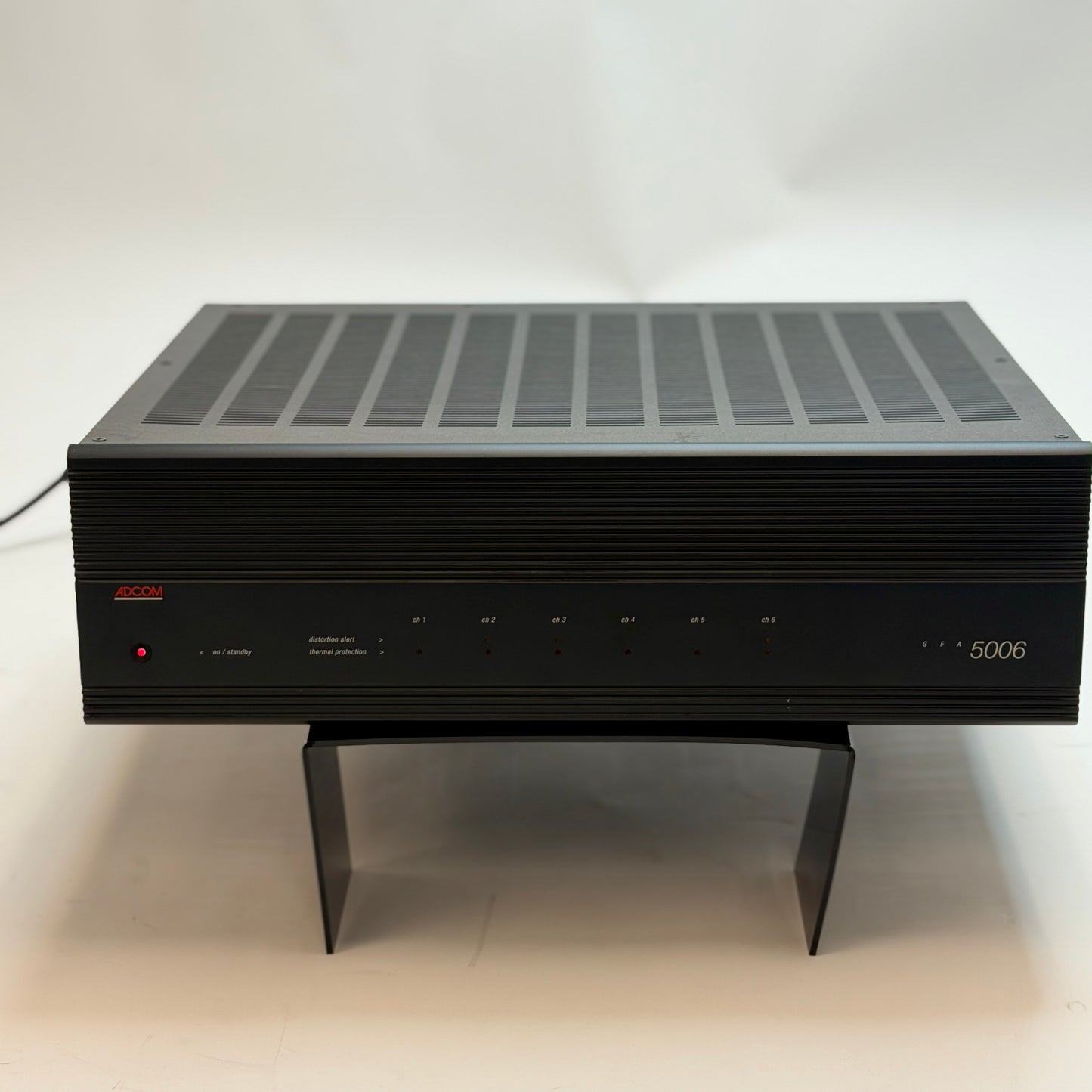 Adcom GFA 5006 870W Power Amplifier