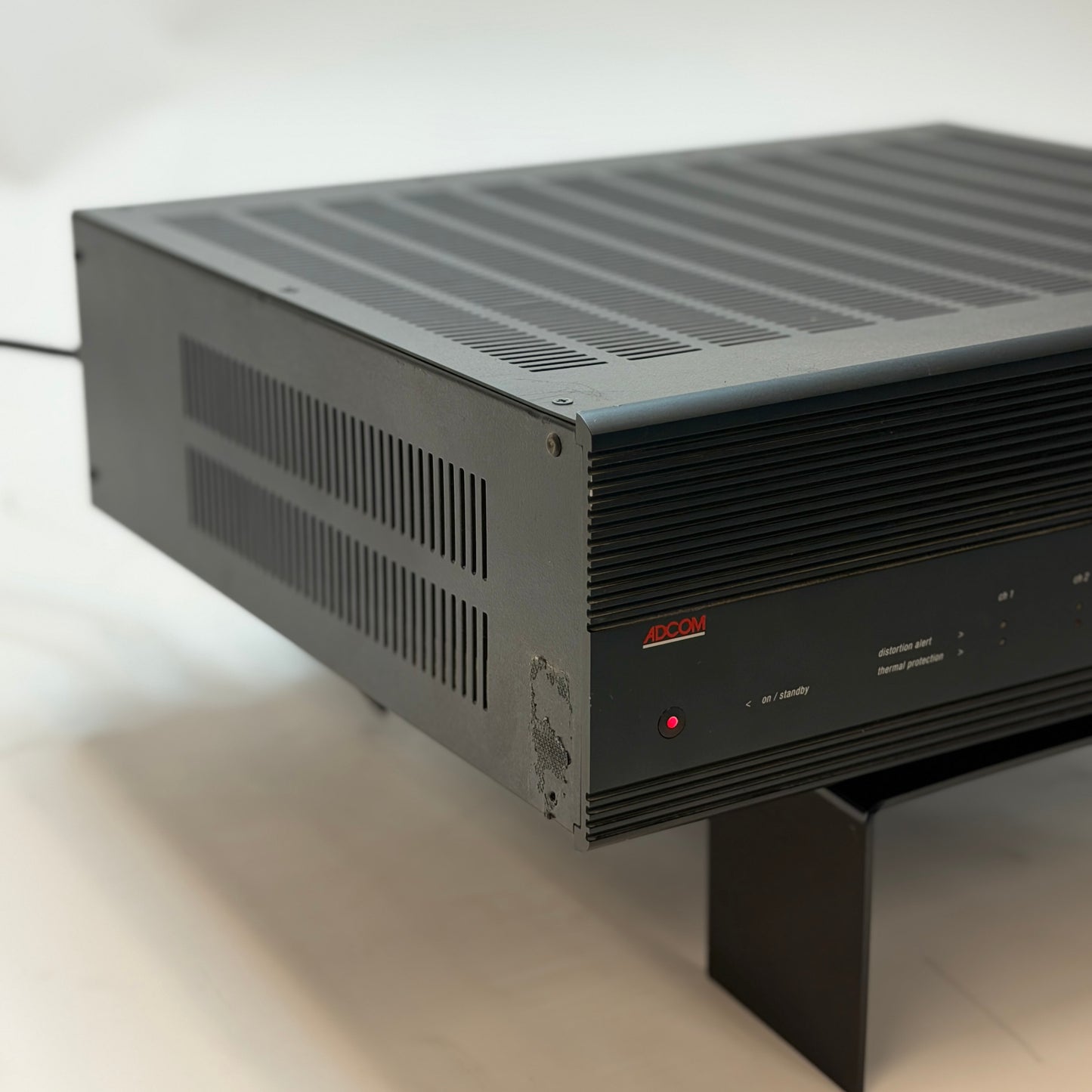 Adcom GFA 5006 870W Power Amplifier