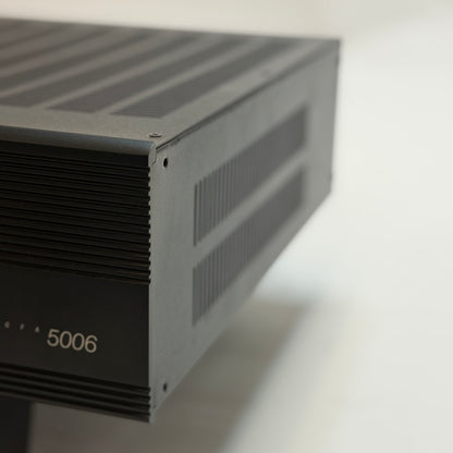 Adcom GFA 5006 870W Power Amplifier