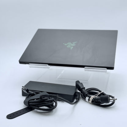 Razer Blade 14 AMD Ryzen 9 1TB HD RTX 3070 RZ09-0370BEA3