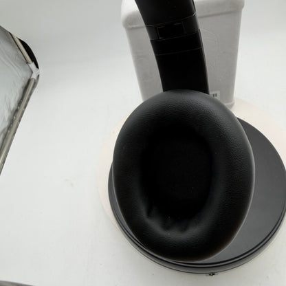 Beats Studio Pro A2924 Wireless Headphones Black MINTY