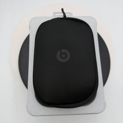Beats Studio Pro A2924 Wireless Headphones Black MINTY