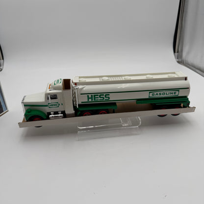 HESS 1990 Tanker Truck New Stored with Batteries Removed