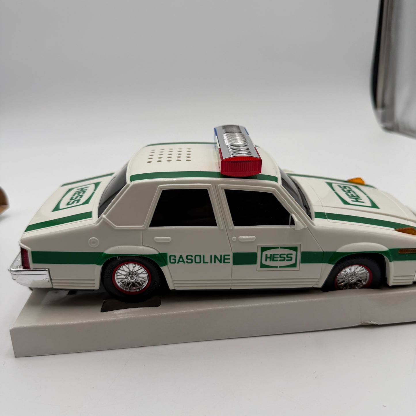 HESS 1993 Patrol Car New Stored with Batteries Removed