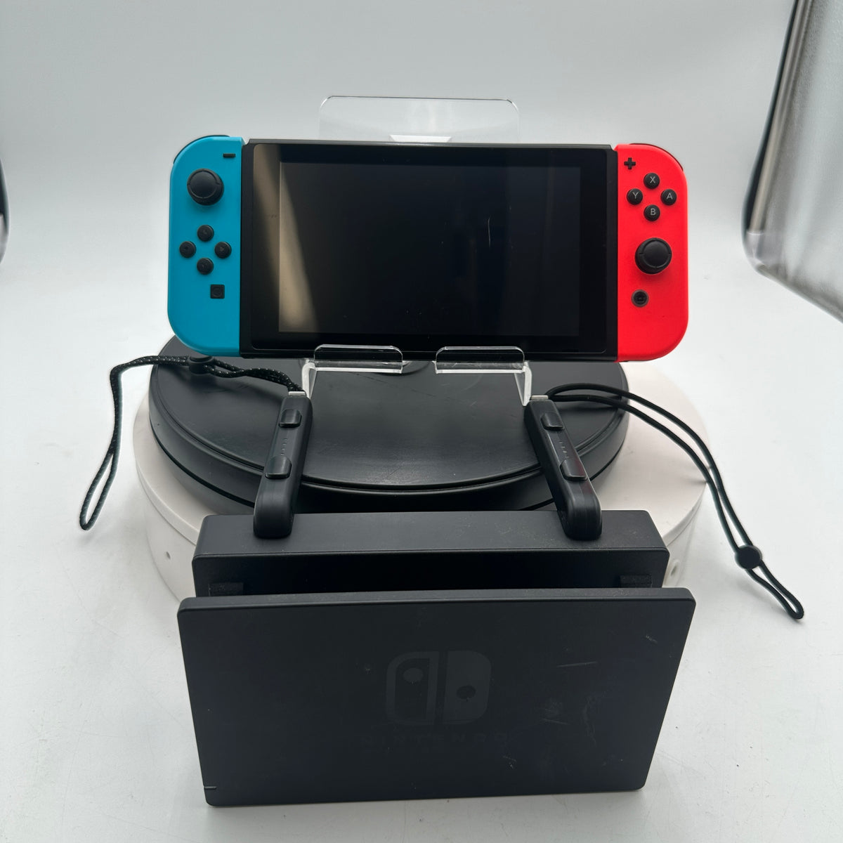 Nintendo Switch (HAC-001) 2017 Video Game System READ