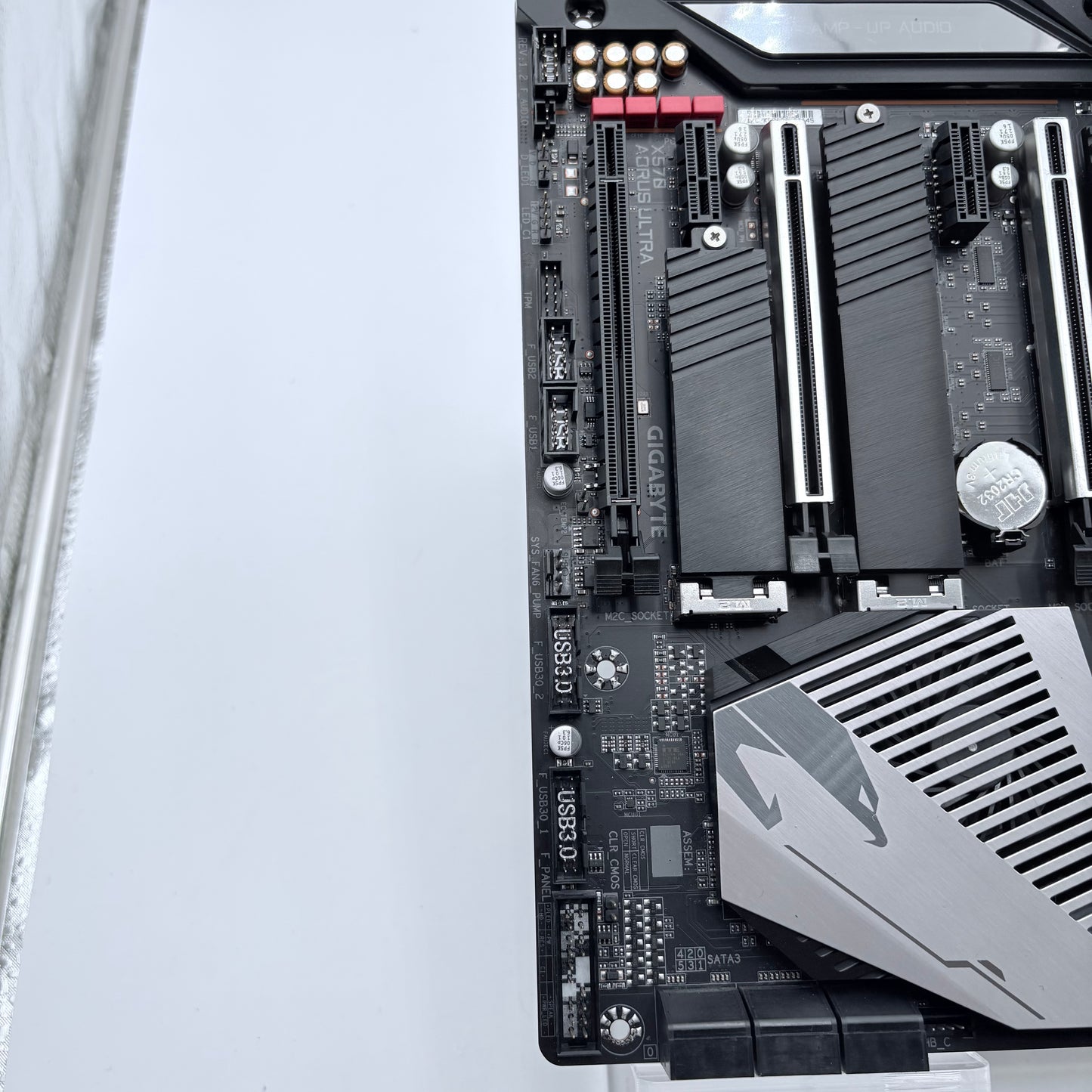 Gigabyte X570 Aorus Ultra Gaming Motherboard AMD ATX DDR4