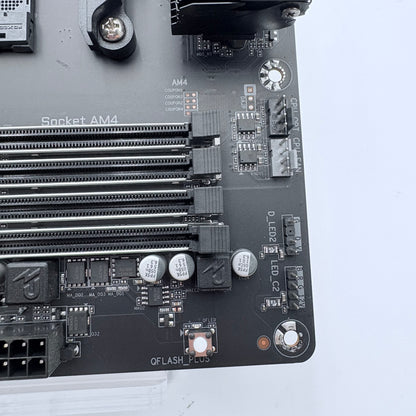 Gigabyte X570 Aorus Ultra Gaming Motherboard AMD ATX DDR4