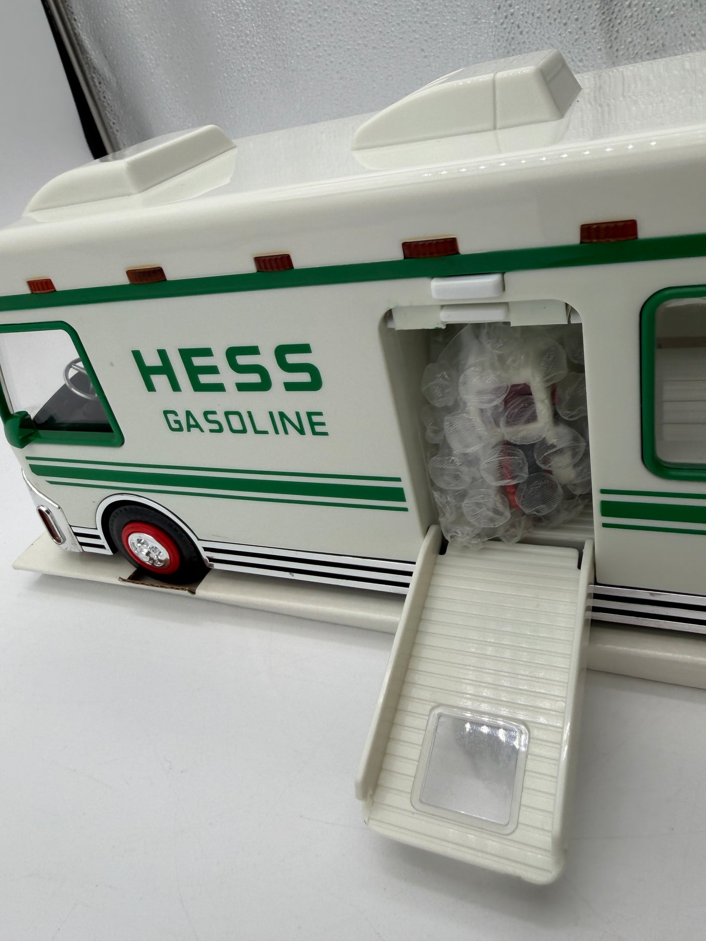 HESS 1998 Recreation Van New Stored with Batteries Removed
