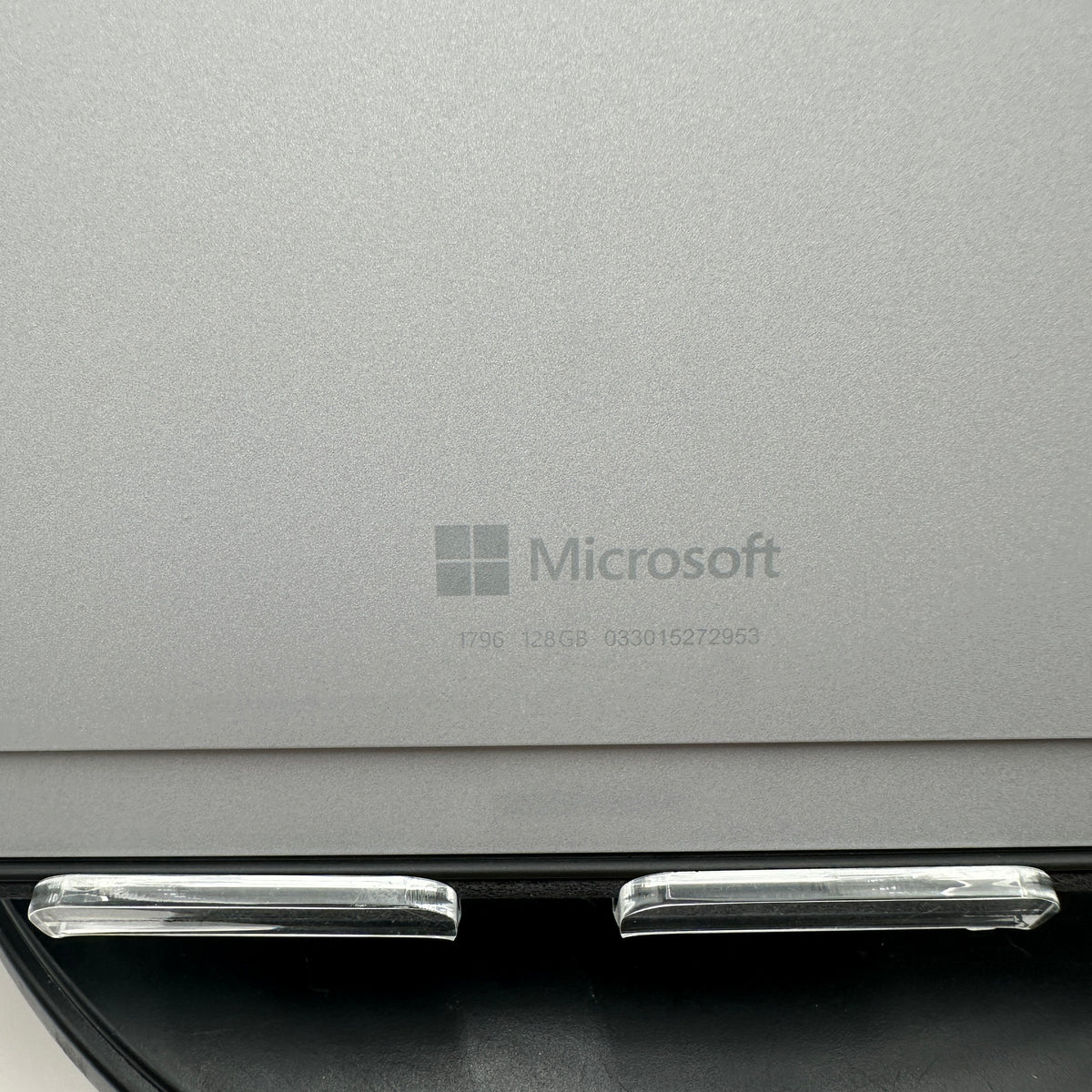 Microsoft Surface Pro 5 Model 1796 2017 128GB Wi-Fi