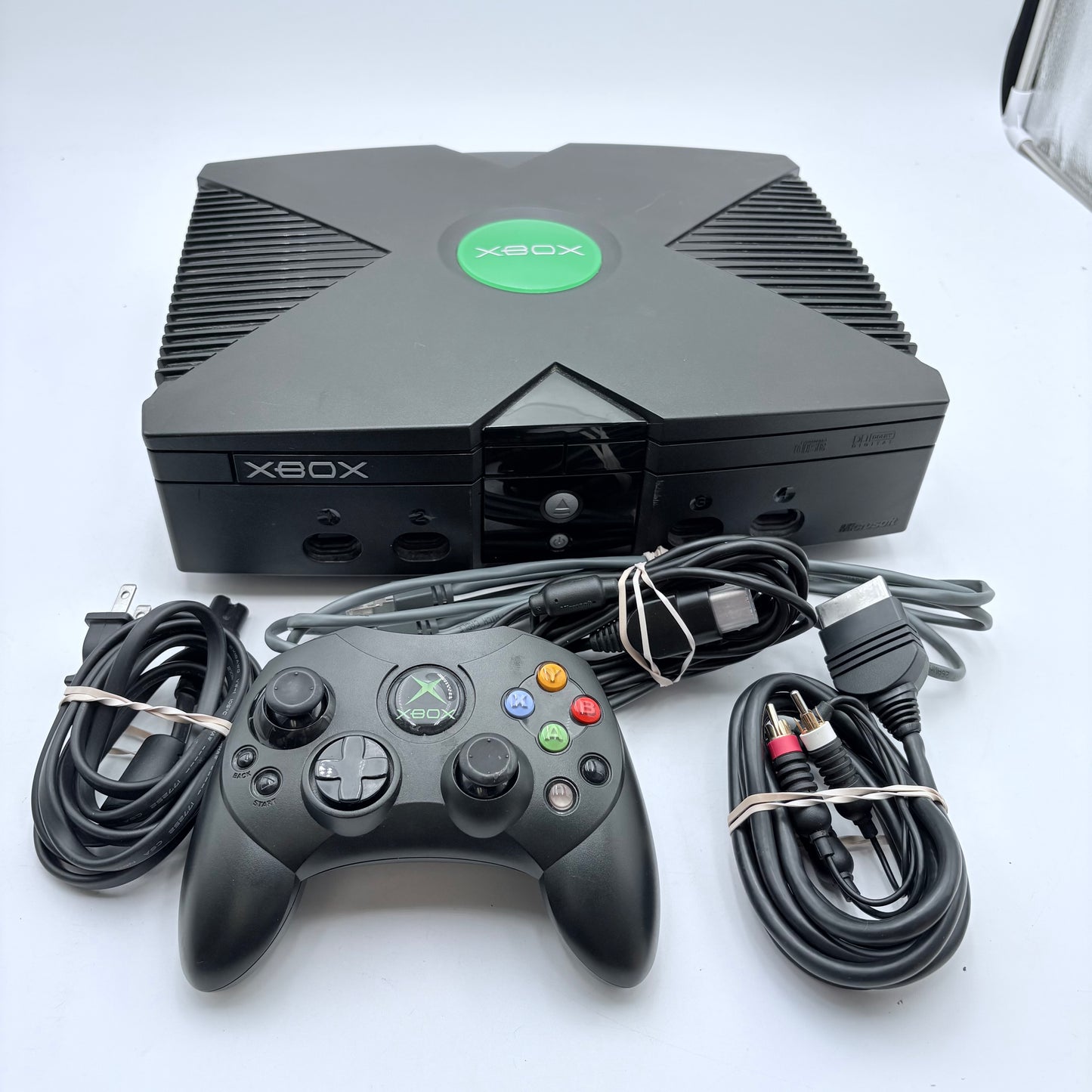 Microsoft Xbox (2001) Black Video Game Console with One Controller
