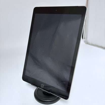 Apple iPad (5th Gen) Silver A1823 32GB WiFi Cellular Unlocked