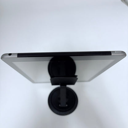 Apple iPad (5th Gen) Silver A1823 32GB WiFi Cellular Unlocked