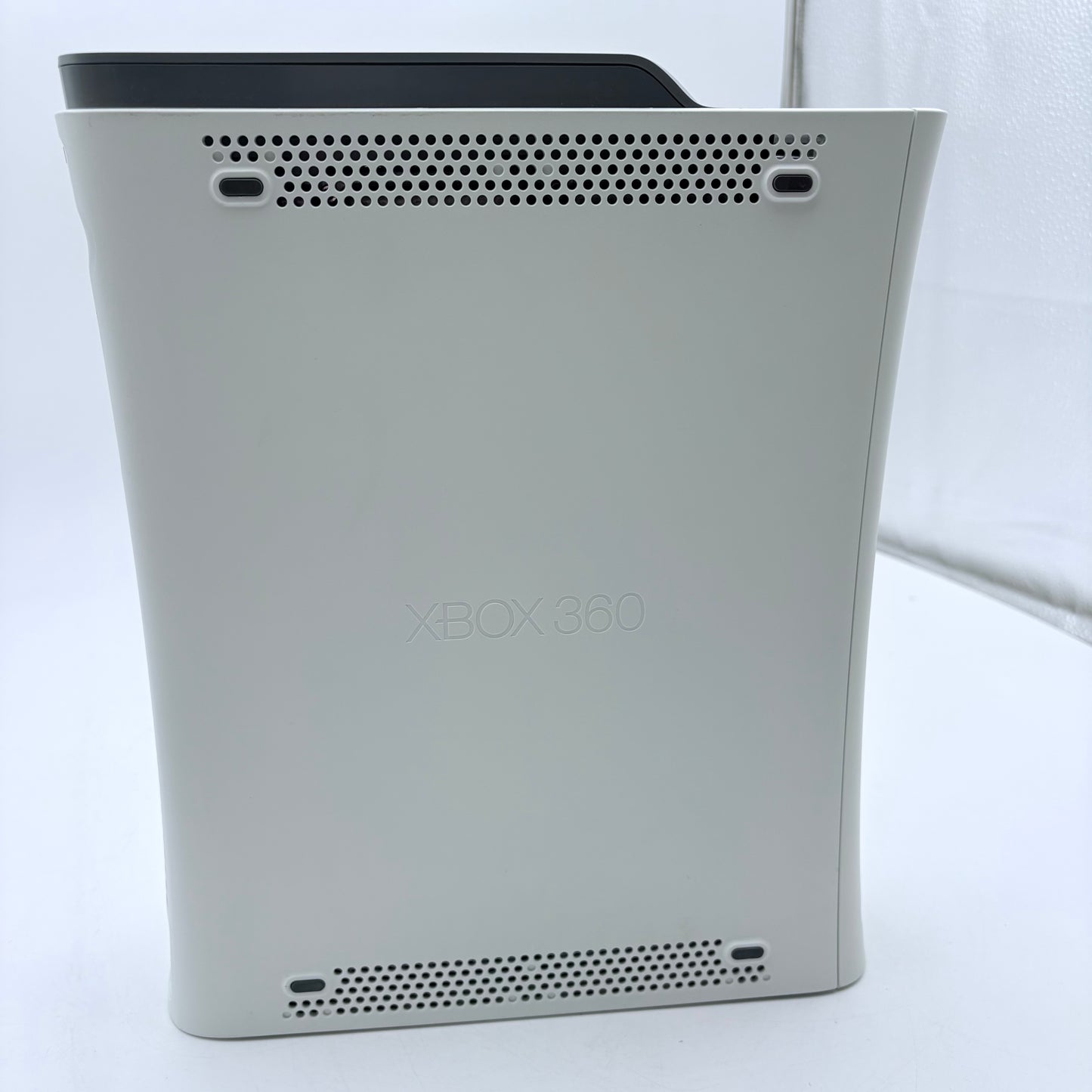 Microsoft Xbox 360 (2005) White With Kinect and One Controller READ