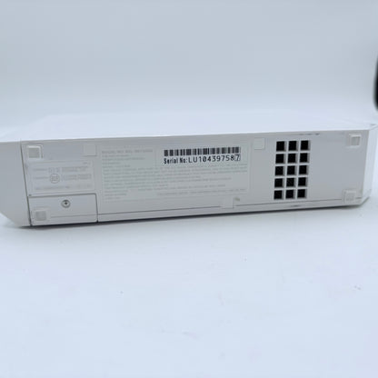 Nintendo Wii RVL-001 2006 Video Game System White Two Controllers