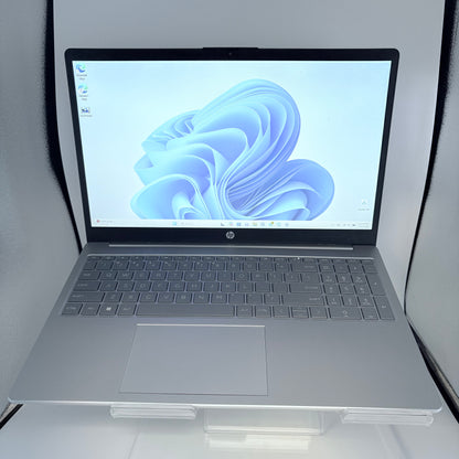 HP 15-fc0093dx 15" Laptop Ryzen 5 16GB 256GB READ