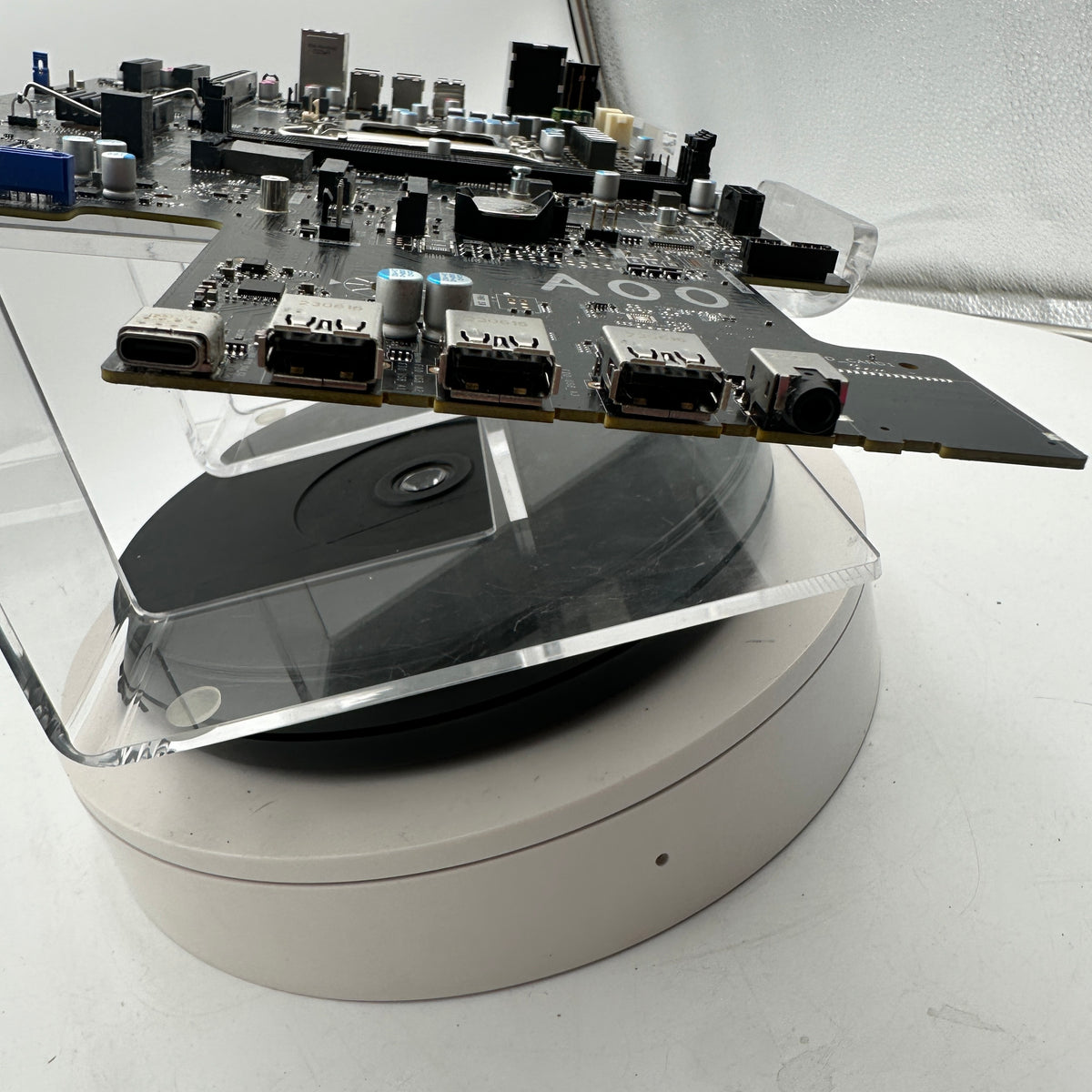 Dell Alienware Aurora R16 Motherboard RF96M READ