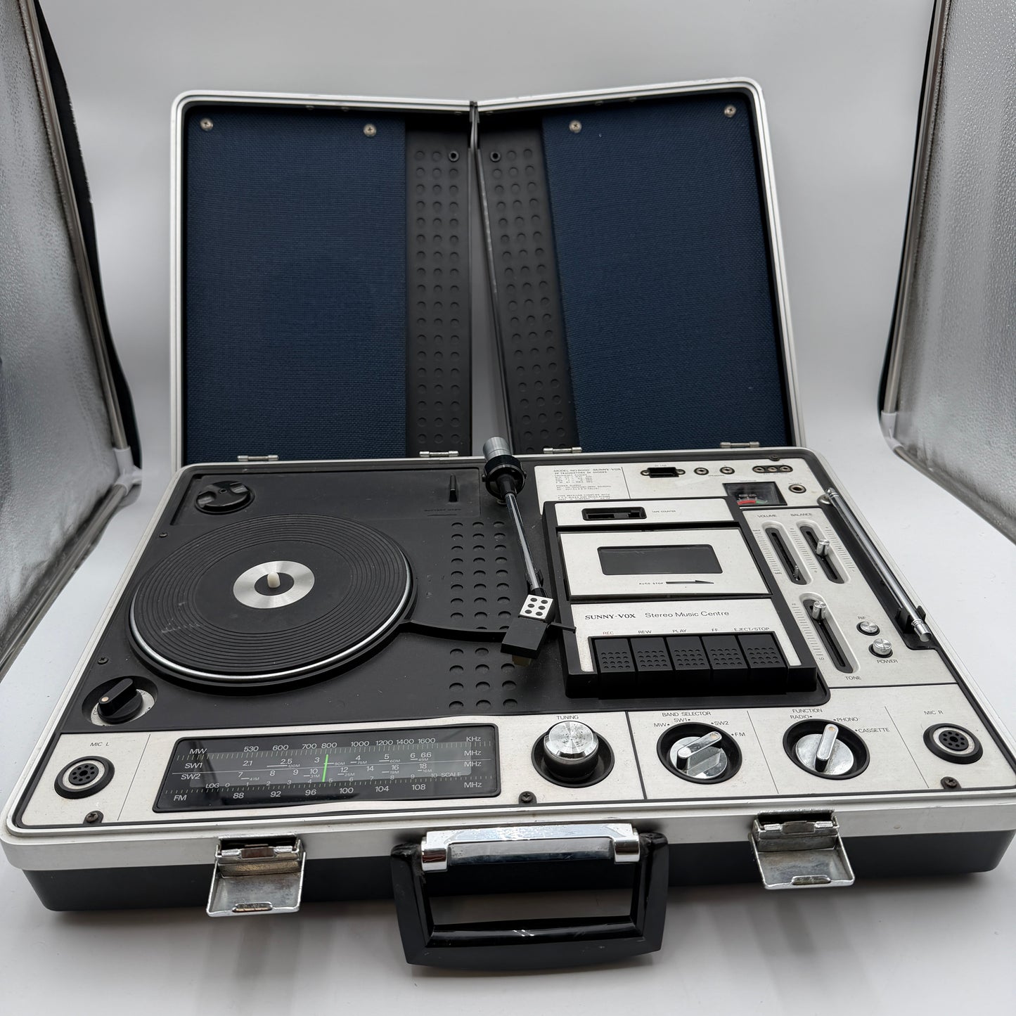 Sunny-Vox Vintage Model 6000 Stereo Music Centre Turntable