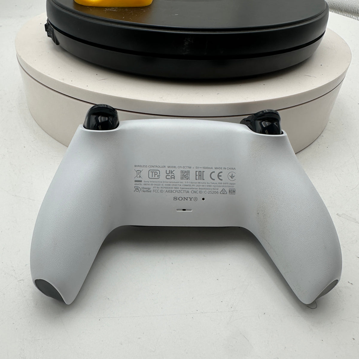 Sony PlayStation 5 Disc Edition CFI-1115A 825GB With 1 Controller and Cables