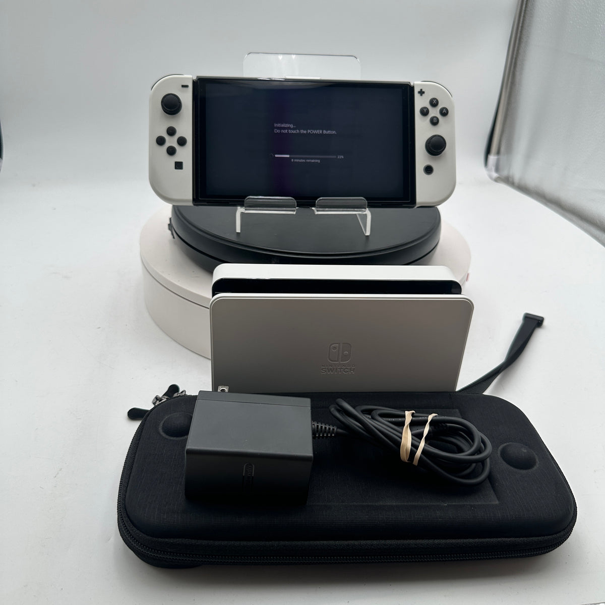 Nintendo Switch OLED HEG-001 2021 With Dock and Case