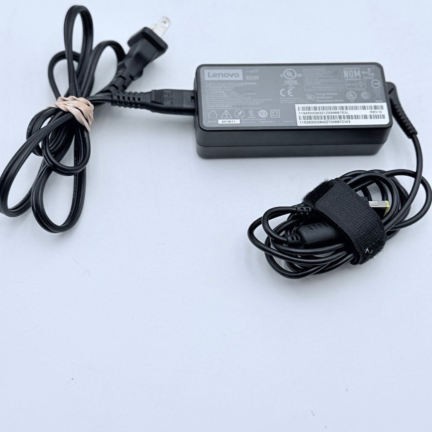 Lenovo Power Supply For Thinkpad T470 ADLX65NCC3A ADLX65NCC2A AC Adapter 20V 65W - Used