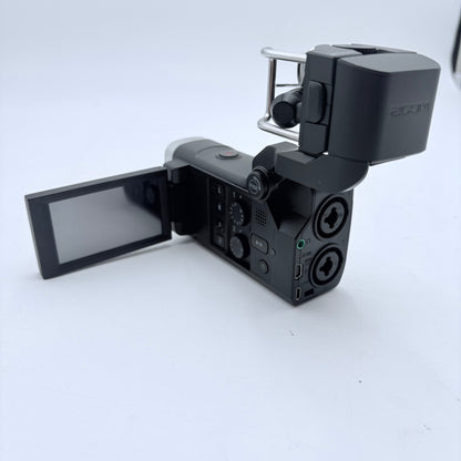 Zoom Q8 HD Video Camera + 4 Track Audio Recorder
