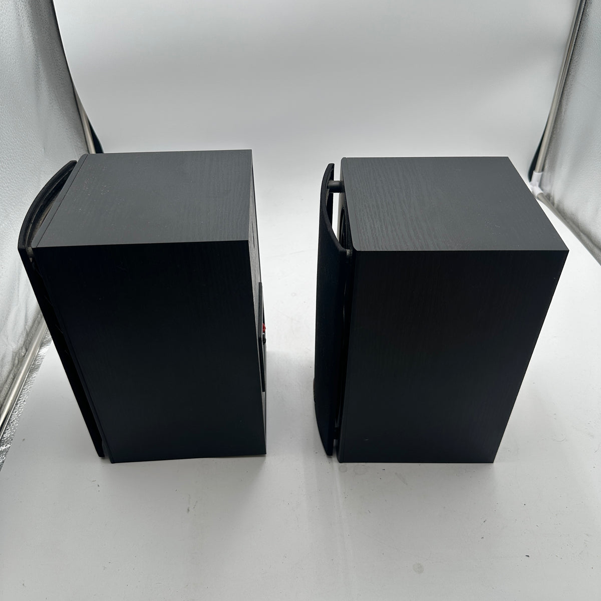 Polk Audio T15 Speakers