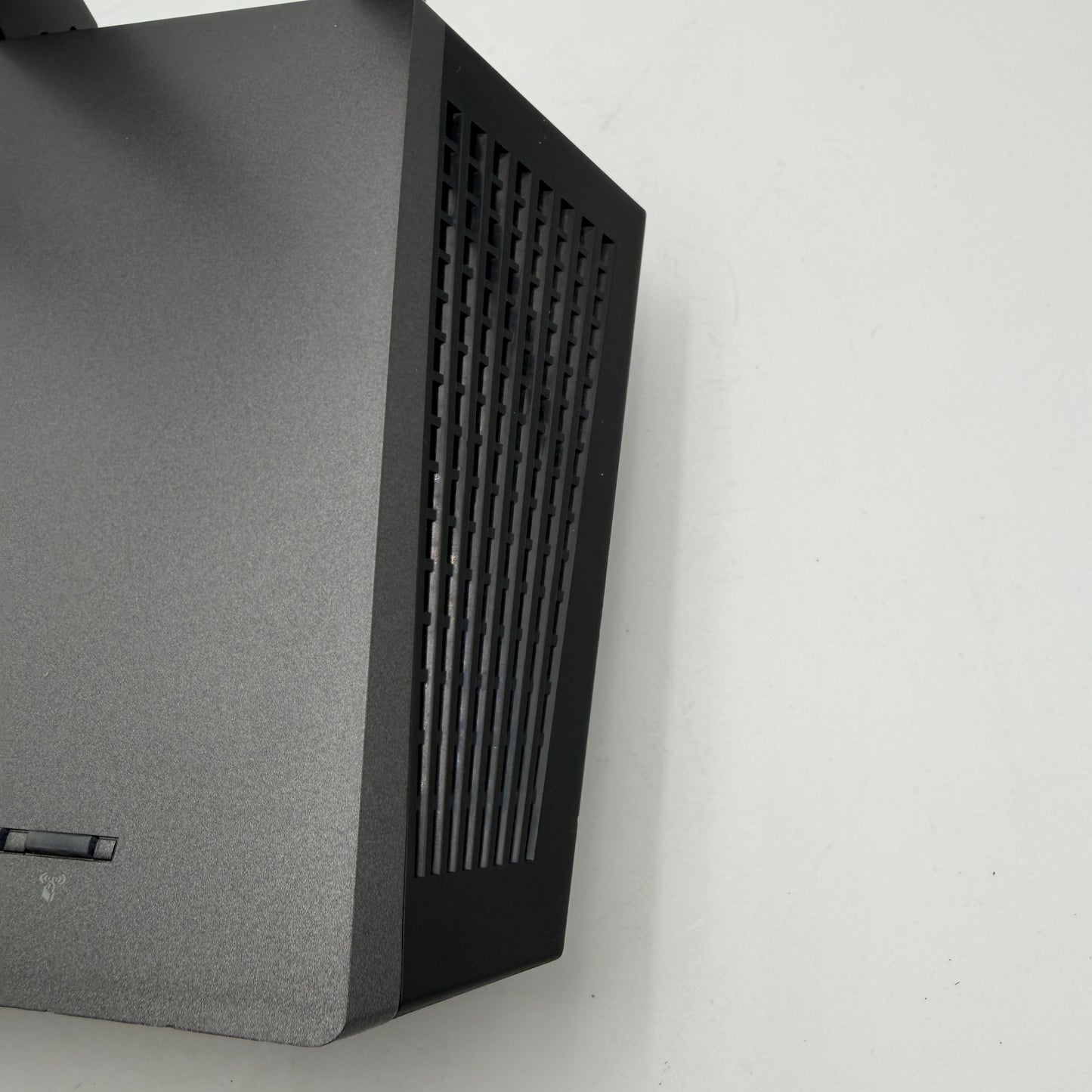 Netgear R7000P Nighthawk AC2300 Dual-Band Smart WiFi Router