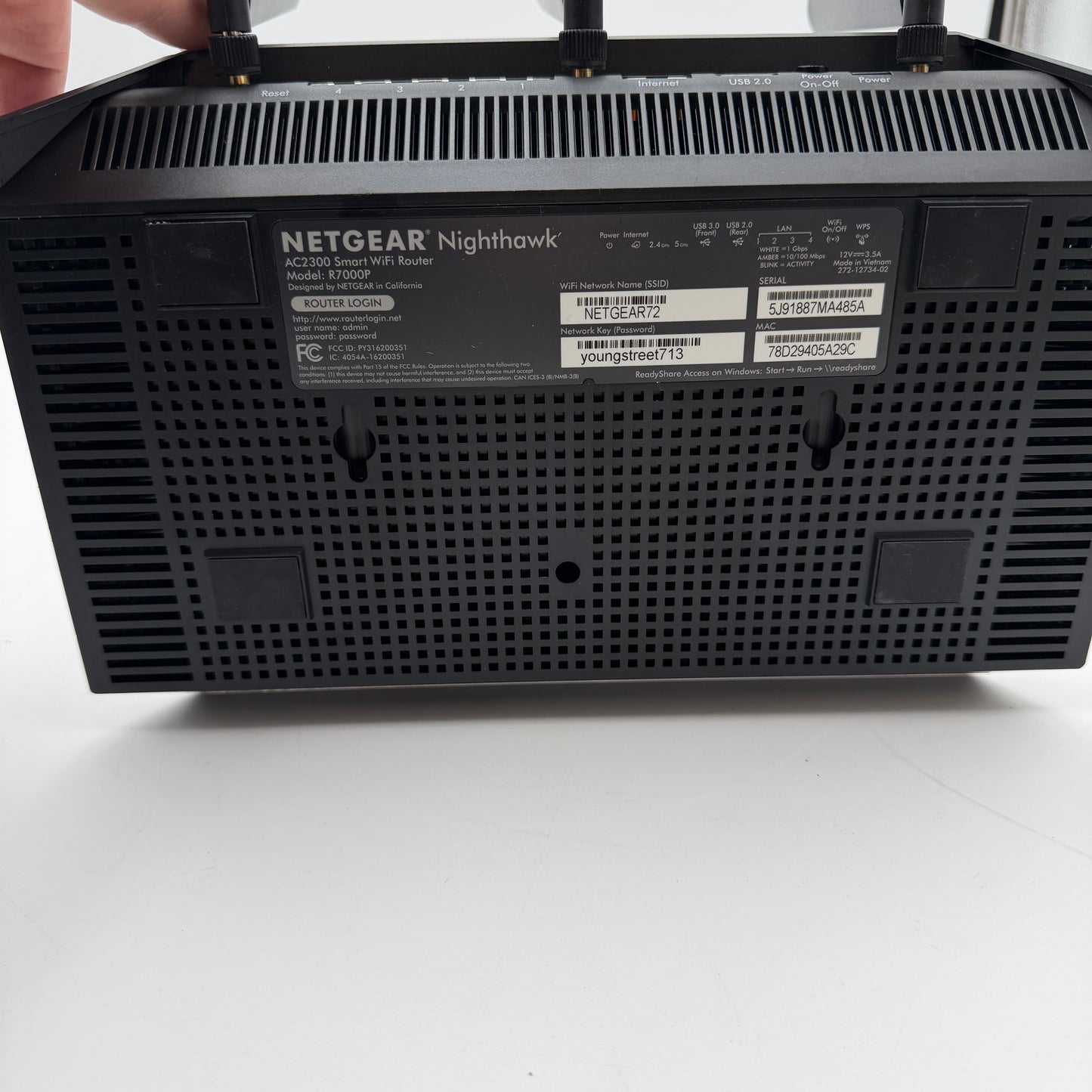 Netgear R7000P Nighthawk AC2300 Dual-Band Smart WiFi Router