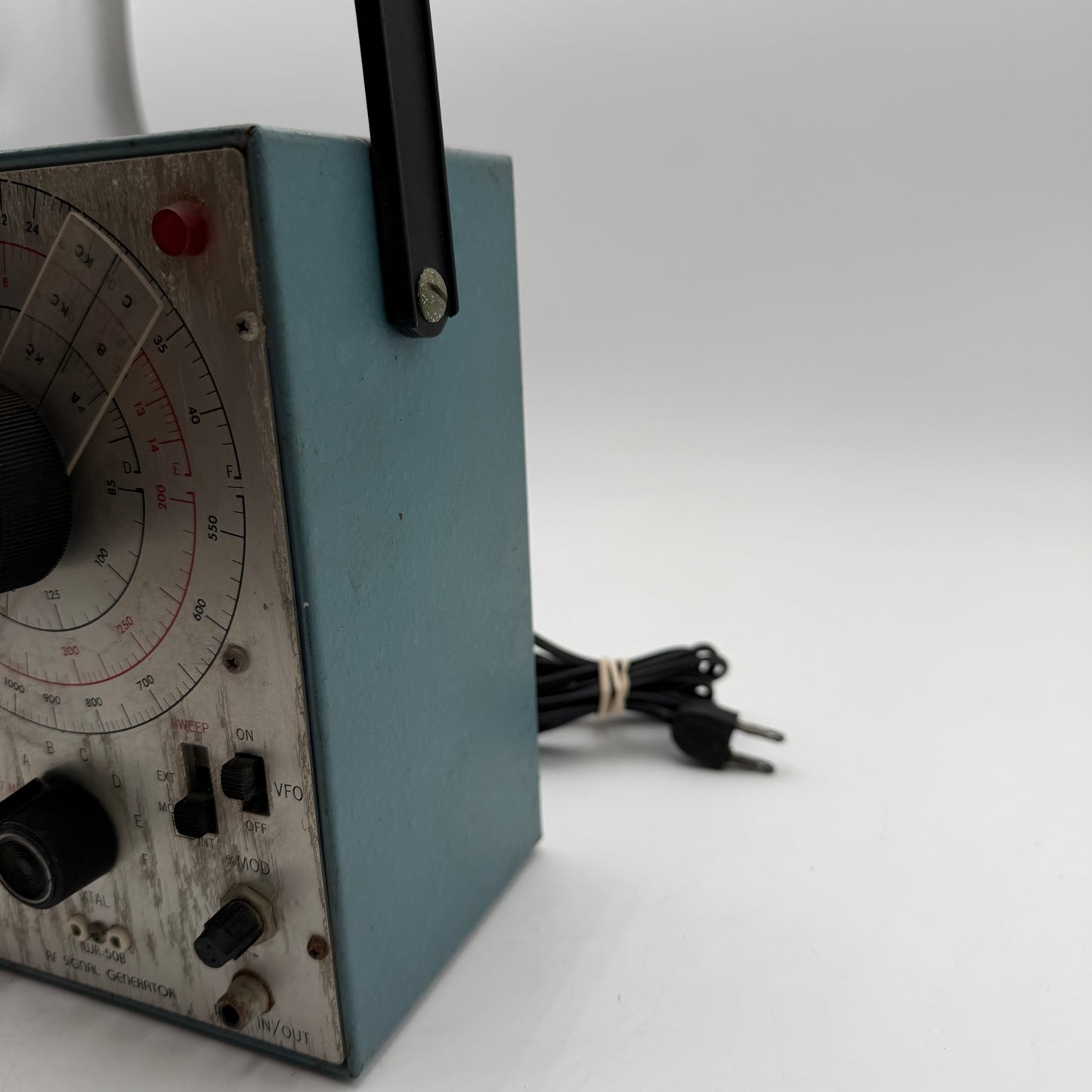 RCA RF Signal Generator WR-50B READ