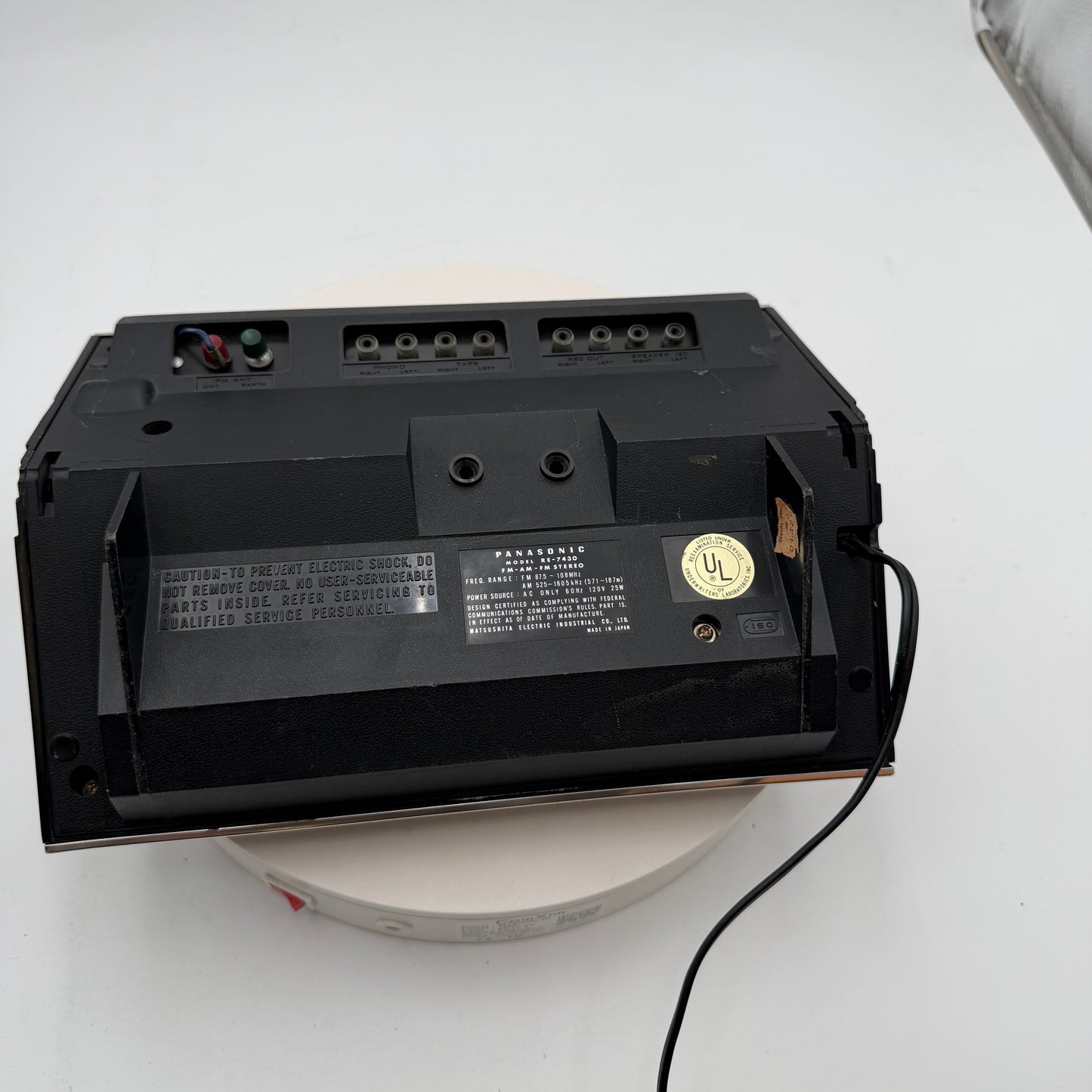 Panasonic FM AM Multiplex Stereo Wedge Table Radio RE-7430 - For Parts or Repair